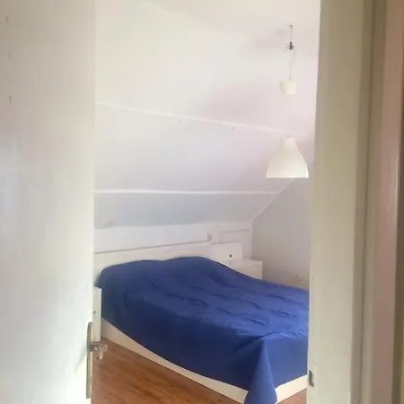 With 2 Bedrooms In πεpαία With Wifi *
