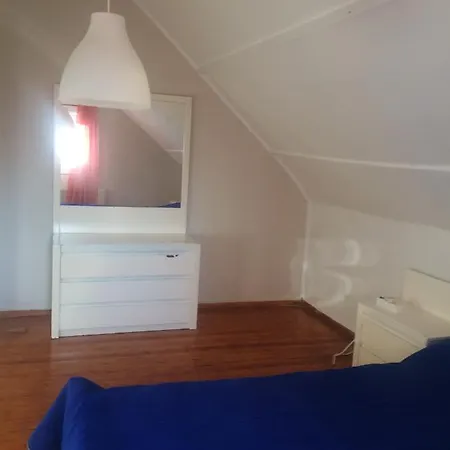With 2 Bedrooms In πεpαία With Wifi Appartement Peraía